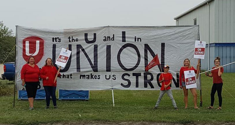 Members of Unifor Local 88 at CAMI Automotive