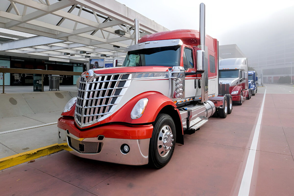 Navistar/International Motors truck